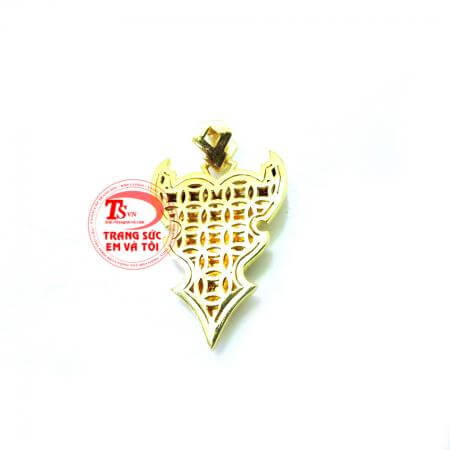 Mặt dây chuyền nam vàng,Mặt dây chuyền nam vàng vàng tây đẹp tuyệt vời. Vàng tây 10k Có giấy kiểm định vàng kèm theo. Đặt chế tác theo yêu cầu. Bán Mặt dây chuyền vàng tây toàn quốc. Giao hàng và thanh toán an toàn.