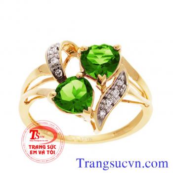 Nhẫn nữ gắn đá Peridot