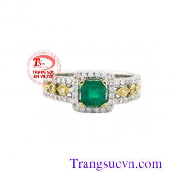 Nhẫn nữ đá emerald xinh sắn