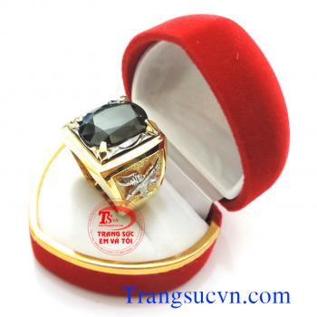 Nhẫn vàng 18k saphir đen đẹp