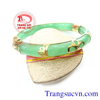 Vòng jadeite bọc vàng bền đẹp