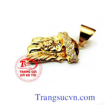 Công ty Trang Sức Em Và Tôi nhận thiết kế và chế tác trang sức Công Giáo Mặt dây hình Chúa Giê su, Mẹ Maria Đồng Trinh, Các Thánh.Tràng hạt, đặt theo yêu cầu trên chất liệu Vàng, Bạc, Đá Quý.Mặt Chúa Giê su Vàng 18k