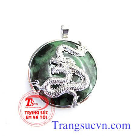 Mặt dây rồng vàng trắng Mặt dây rồng vàng trắng vàng tây 18k (75%Au) được chạm khắc hình rồng vàng tinh xảo  Loại sản phẩm: Mặt dây chuyền nam vàng tây  Thương hiệu: Trang Sức Em Và Tôi  Kiểu chế tác: Rồng vàng trắng ôm ngọc  Loại vàng: Vàng 18k (75%Au)