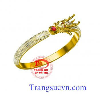Bạn có thể làm vòng tay rồng vàng 18k gắn kim cương thiên nhiên