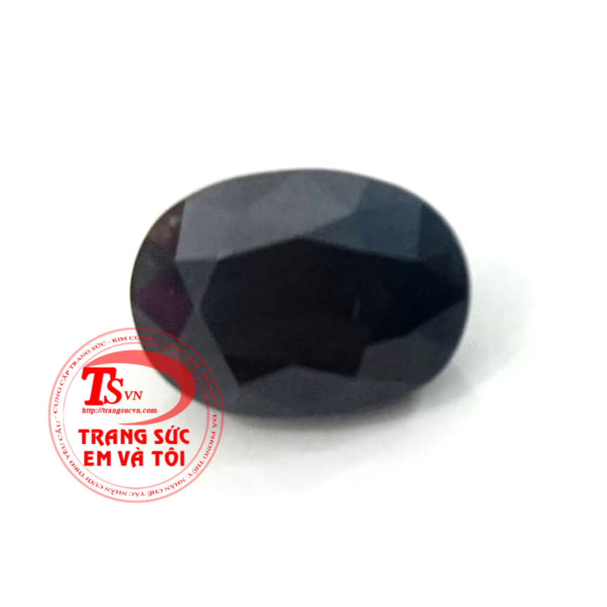 Đá sapphir đen thiên nhiên hàng đảm bảo chất lự tự nhiên có giấy chứng nhận khi lên sản phẩm hoặc bán rời