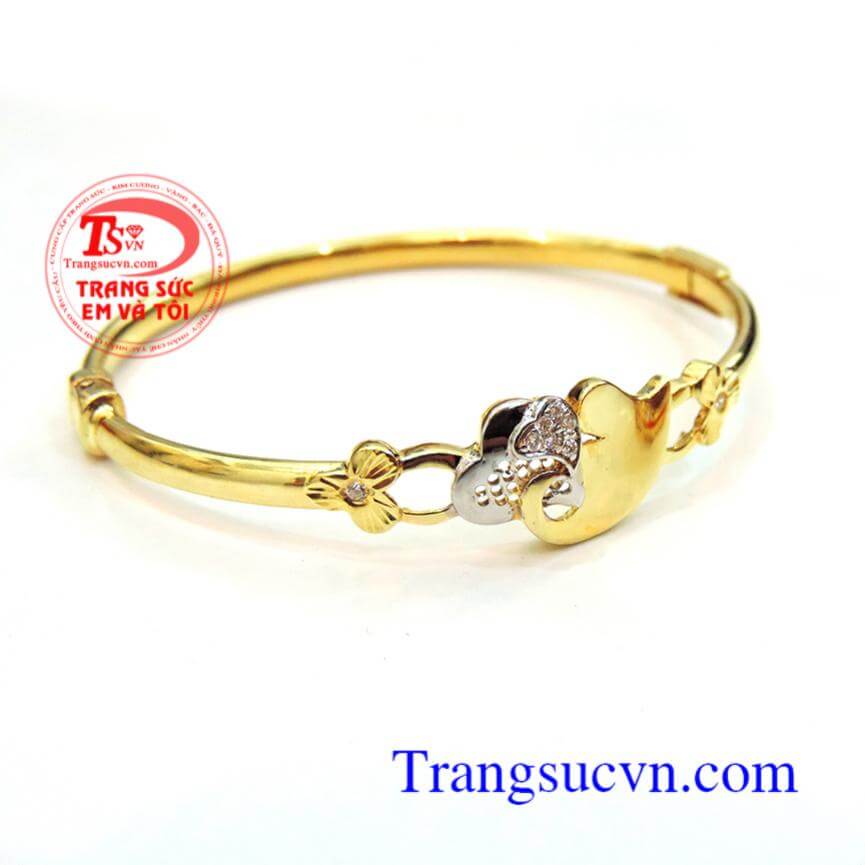 Vòng tay vàng tim