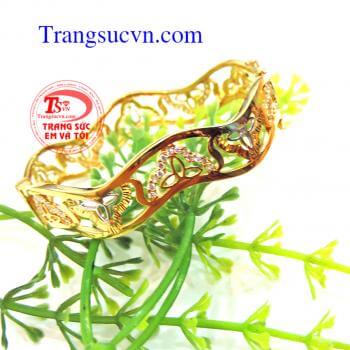 Vòng tay vàng tây đá đẹp