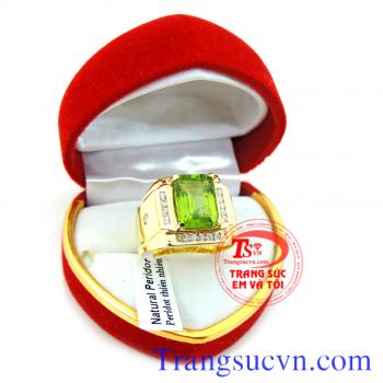 Nhẫn nam mệnh hỏa Peridot thiên nhiên vàng 14k thân nhẫn đẹp,sang trong với chiếc nhẫn nam vàng tây,Kiểm định Có,Bảo hành 1 năm,giao nhẫn tận nơi,nhan nam