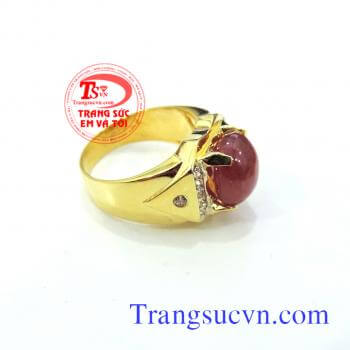 Nhẫn nam vàng tây ruby thiên nhiên,nhẫn được bảo hành 1 năm,Có giấy kiểm định đá ruby và Vàng,Thiết kế nhẫn nam theo yêu cầu,giao nhẫn toàn quôc