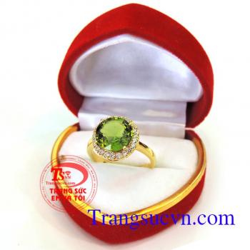 Nhẫn nữ peridot tròn