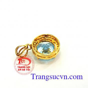 Mặt dây chuyền nữ topaz đem lại nhiều may mắn cho người đeo, giao hàng trên toàn quốc.