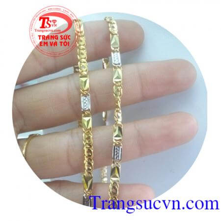 Dây chuyền nữ vàng sáng