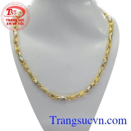 Dây chuyền vàng hai màu vàng trắng và vàng màu. Dây chuyền vàng hai màu