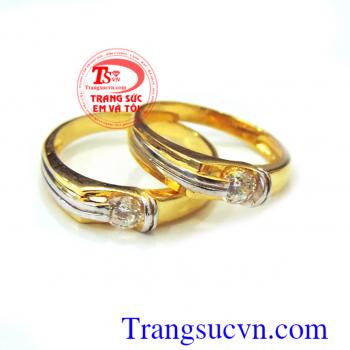 Thiết kế nhẫn cưới theo yêu cầu,miễn phí khắc tên và số vào nhẫn cưới. Nhẫn cưới vàng giá rẻ