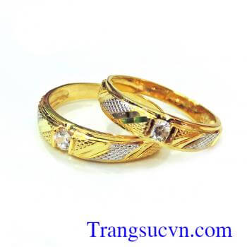Bán Cặp nhẫn cưới vàng giá rẻ vàng tây cho ngày hạnh phúc ý nghĩa và hạnh phúc mãi mãi. 