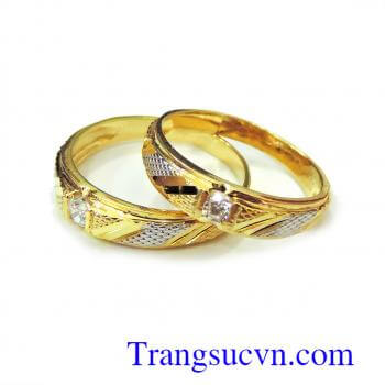 Nhẫn cưới chế tác vàng tây sáng bóng và bền đẹp. Cặp nhẫn cưới vàng giá rẻ