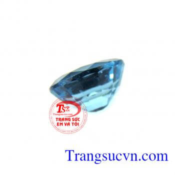 Đá topaz tương sinh mệnh Mộc-hợp mệnh Thủy đá có giấy kiểm định kèm theo sản phẩm đảm bảo chất lượng phong thủy và uy tín được người dùng tin dùng bình chọn.Phù hợp làm mặt dây, Phù hợp làm mặt nhẫn nam topaz