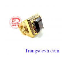 Nhẫn vàng cóc ngậm tiền đá Granet