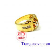 Nhẫn kim nhân tạo giá rẻ nhan nam đẹp, nhẫn nam vàng tây dành cho nam sang trọng và đẳng cấp phái mạnh mang lại quyền lực chiếc nhẫn và may mắn,hợp thời trang,chất lượng đảm bảo, Uy tín với đánh gia của khách hàng tốt và ưa chuộng sản phẫn nhẫn nam đẹp