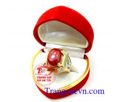 Nhẫn nam đại bàng đá đỏ vàng nhan nam đẹp, nhẫn nam vàng tây dành cho nam sang trọng và đẳng cấp phái mạnh mang lại quyền lực chiếc nhẫn và may mắn,hợp thời trang,chất lượng đảm bảo, Uy tín với đánh gia của khách hàng tốt và ưa chuộng sản phẫn nhẫn nam đẹ
