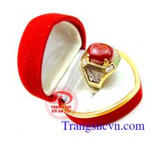 Nhẫn nam đại bàng đá đỏ vàng nhan nam đẹp, nhẫn nam vàng tây dành cho nam sang trọng và đẳng cấp phái mạnh mang lại quyền lực chiếc nhẫn và may mắn,hợp thời trang,chất lượng đảm bảo, Uy tín với đánh gia của khách hàng tốt và ưa chuộng sản phẫn nhẫn nam đẹ
