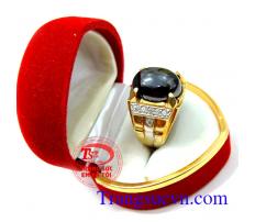 nhan nam đẹp, nhẫn nam vàng tây dành cho nam sang trọng và đẳng cấp phái mạnh mang lại quyền lực chiếc nhẫn và may mắn,hợp thời trang,chất lượng đảm bảo, Uy tín với đánh gia của khách hàng tốt và ưa chuộng sản phẫn nhẫn nam đẹp