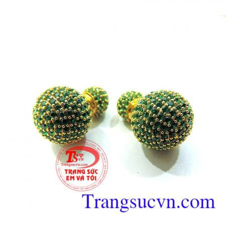 Hoa tai Dior đính đá