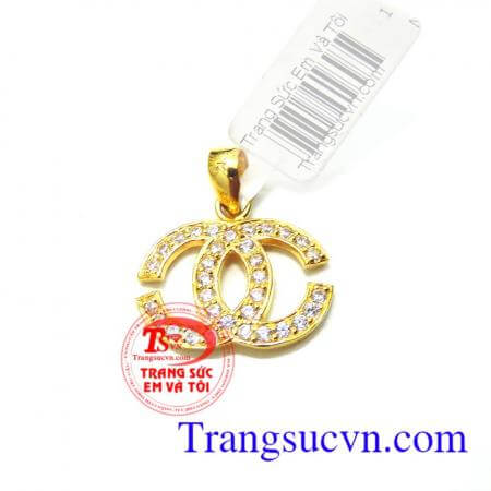 Mặt dây chuyền Chanel Mặt dây chuyền Chanel chế tác hiện đại, kiểu dáng thời trang là món quà trang sức độc đáo dành tặng cho bạn gái sành điệu Mặt Chanel vàng 10k