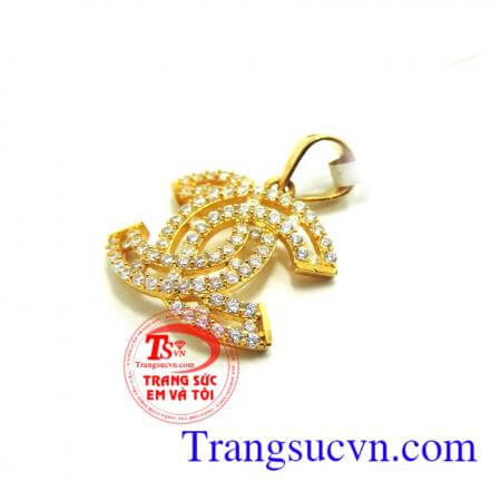 Mặt hiệu Chanel vàng sang trọng và đẳng cấp tinh tế cho sản phẩm hàng hiệu,vàng tây kết đá tinh xảo đến từng mm.vàng đảo bảo chất lương,Sản phẩm Ưa chuộng và Uy tín