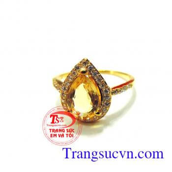 Nhẫn nữ Citrine vàng dành cho nữ,nhẫn nữ đẹp hợp mệnh kim, nhẫn nữ thạch anh vàng quý phái là món quá ý nghĩa cho người minh yêu thương,nhẫn nữ đẹp vàng
