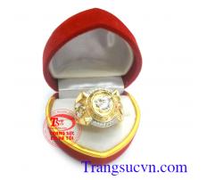 Nhẫn nam 3d vàng tây chế tác tinh xảo chất lượng vàng đảm bảo,tinh tế,đẳng cấp phái mạnh,hợp đeo ngón giữa thuận lợi sang trọng trong kinh doanh