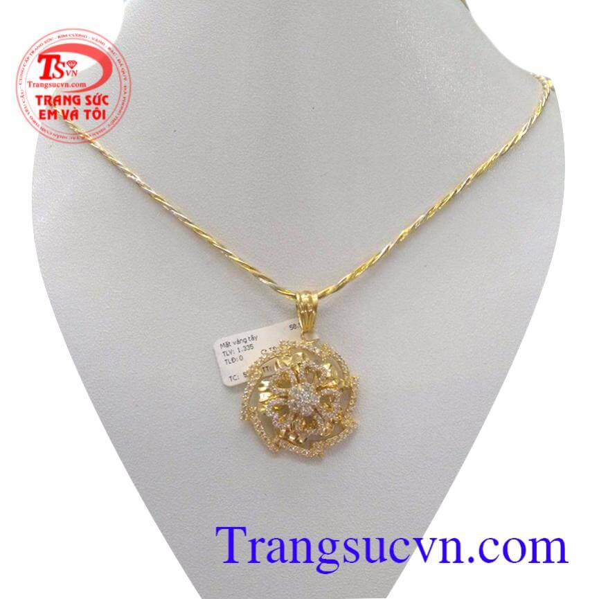 Bộ trang sức cánh hoa tình yêu