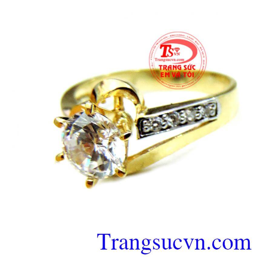 Nhẫn nữ vàng trái tim kim