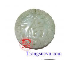 Mặt ngọc chữ hán