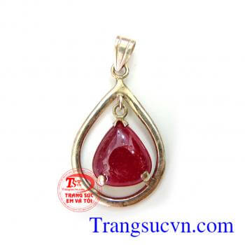 Mặt dây chuyền ruby giọt nước