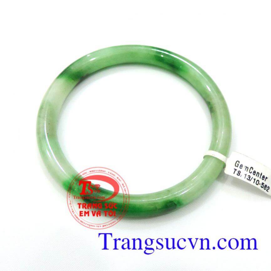 Vòng ngọc cẩm thạch đôi