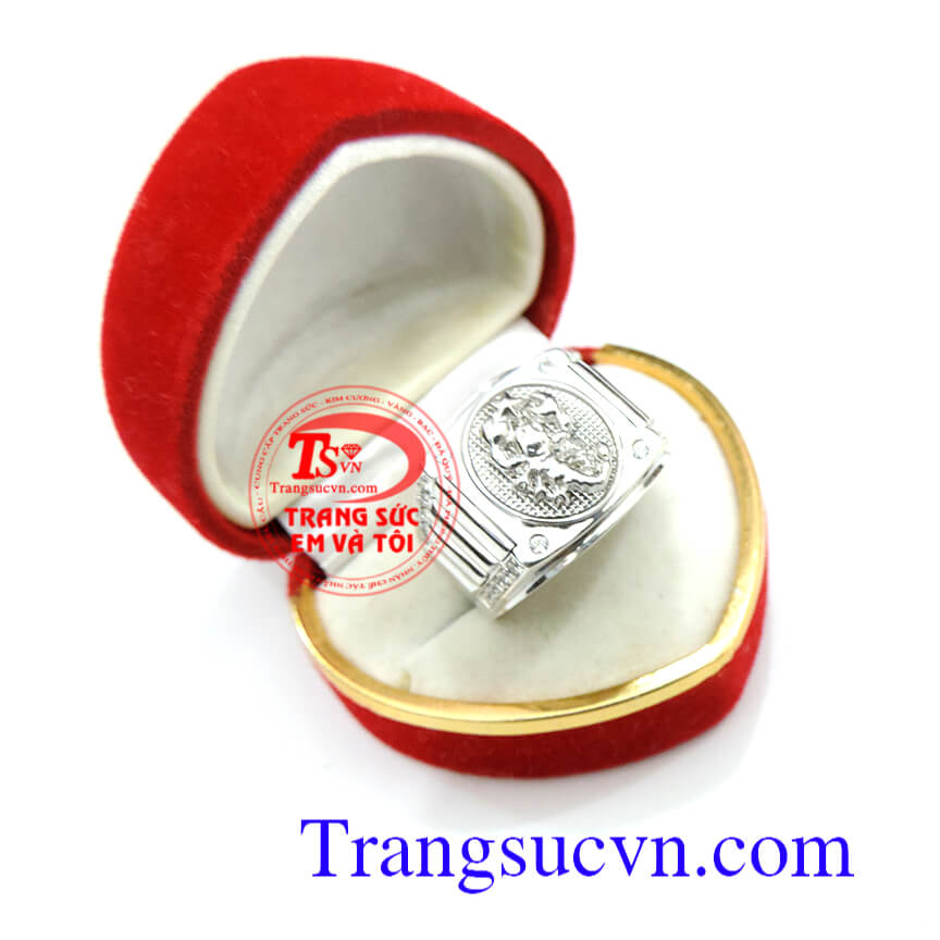 Nhẫn vàng trắng nam 18k dành cho nam sản phẩm tinh tế và đẳng cấp cho nam,chiếc nhẫn nam vàng trắng đảm có giấy kiểm định vàng kèm theo,hợp thời trang sức vàng trắng 18k đẹp