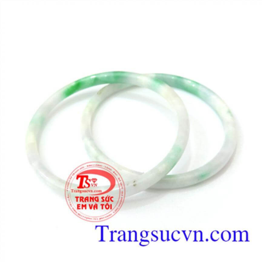 Vòng cẩm thạch đôi đẹp