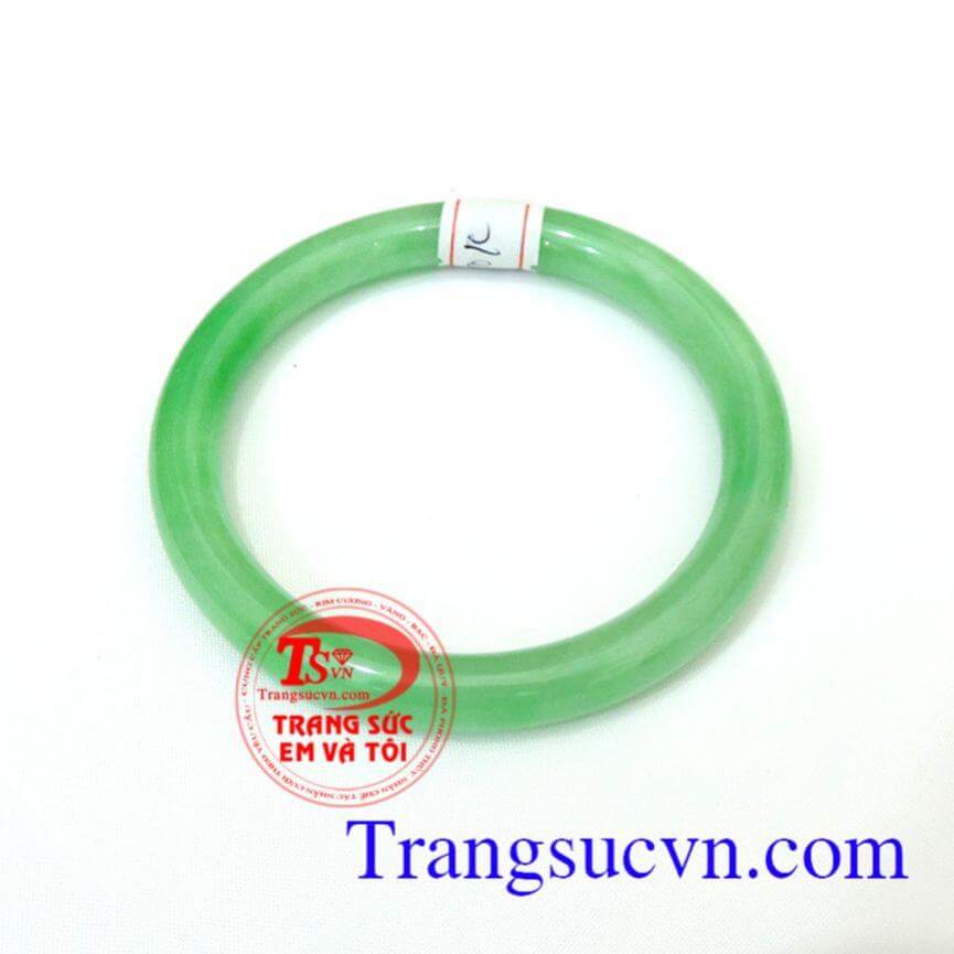 Vòng cẩm thạch xanh giá rẻ