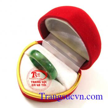 Nhẫn jadeite thiên nhiên hanh thông