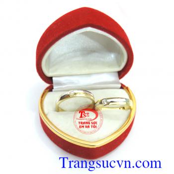 Cặp nhẫn cưới vàng dành cho cặp đôi tình yêu
