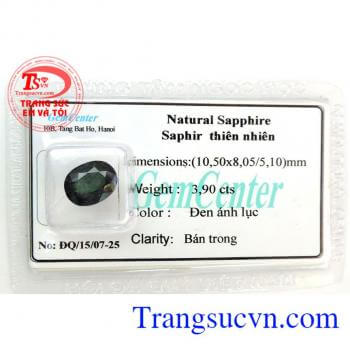 Viên đá thiên nhiên màu đen