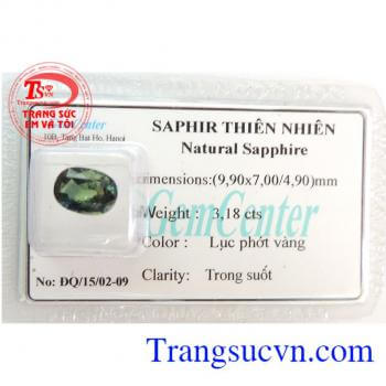 Saphire trong suốt 3 ct