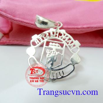 Mặt huy hiệu Manchester United bạc nam