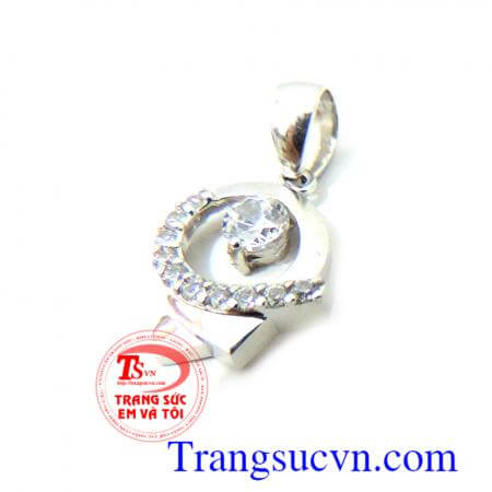 Mặt vàng 18k trắng tinh tế