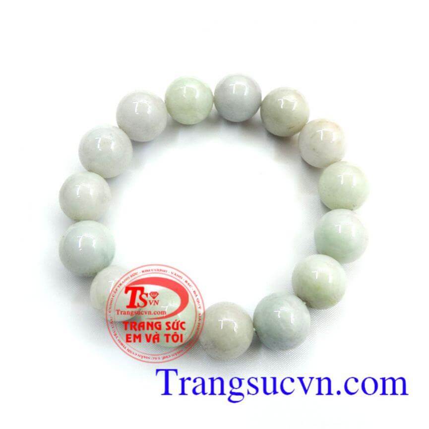 Chuỗi ngọc cẩm thạch xinh 