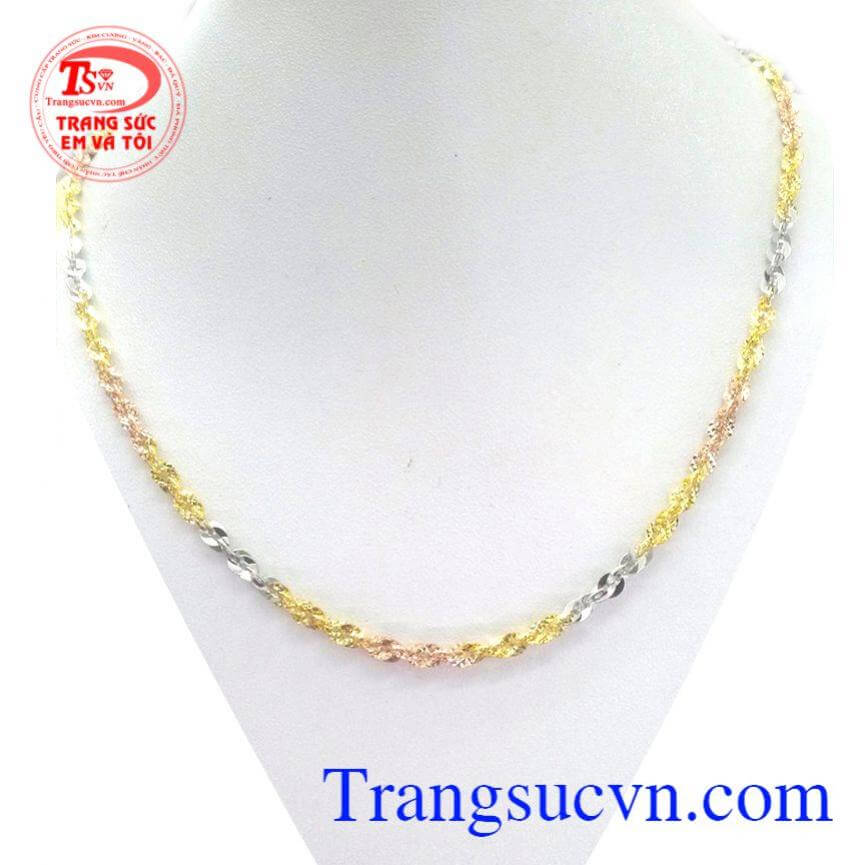 Vòng cổ vàng tinh tế