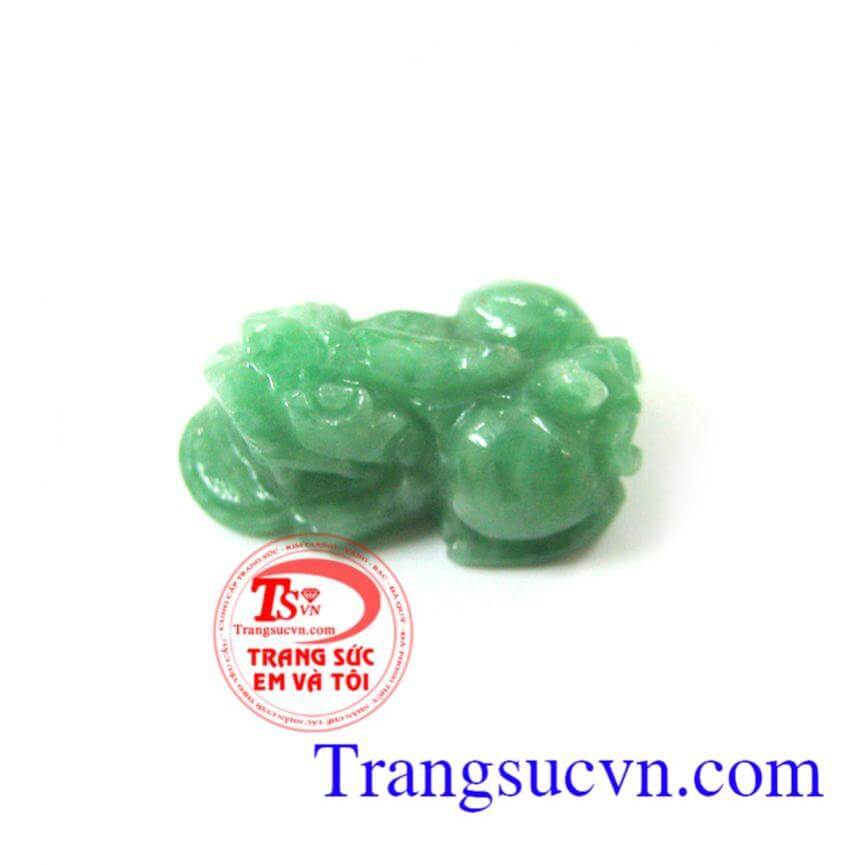 Tỳ hưu xanh lá cây đẹp