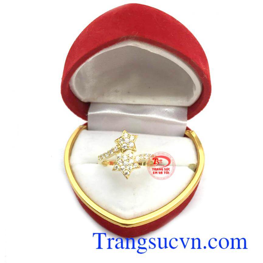 Nhẫn sao tình yêu may mắn