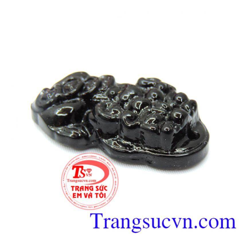 Tỳ hưu mặt bè thiết kế lạ mắt 